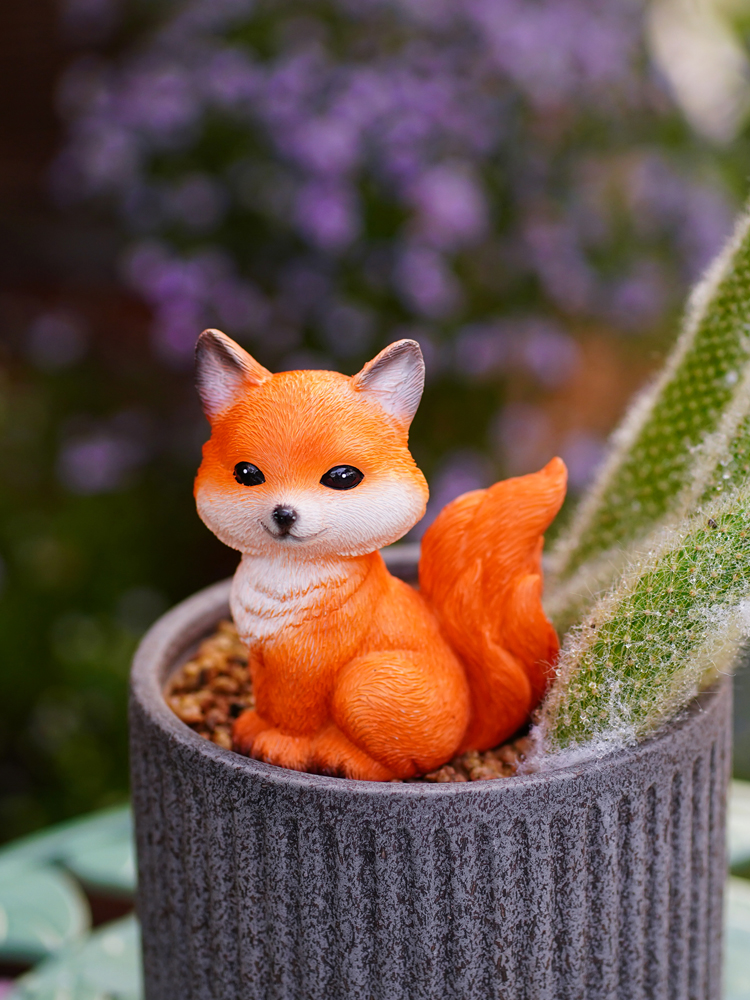 Bonsai Garden Europe - Cute Fox Resin Decoration Ornament Animal